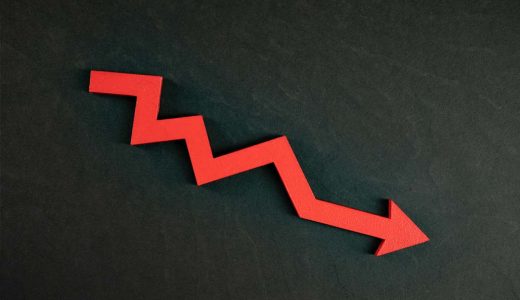 GDP GROWTH SLOWS AS CONSUMER SPENDING DRIES UP